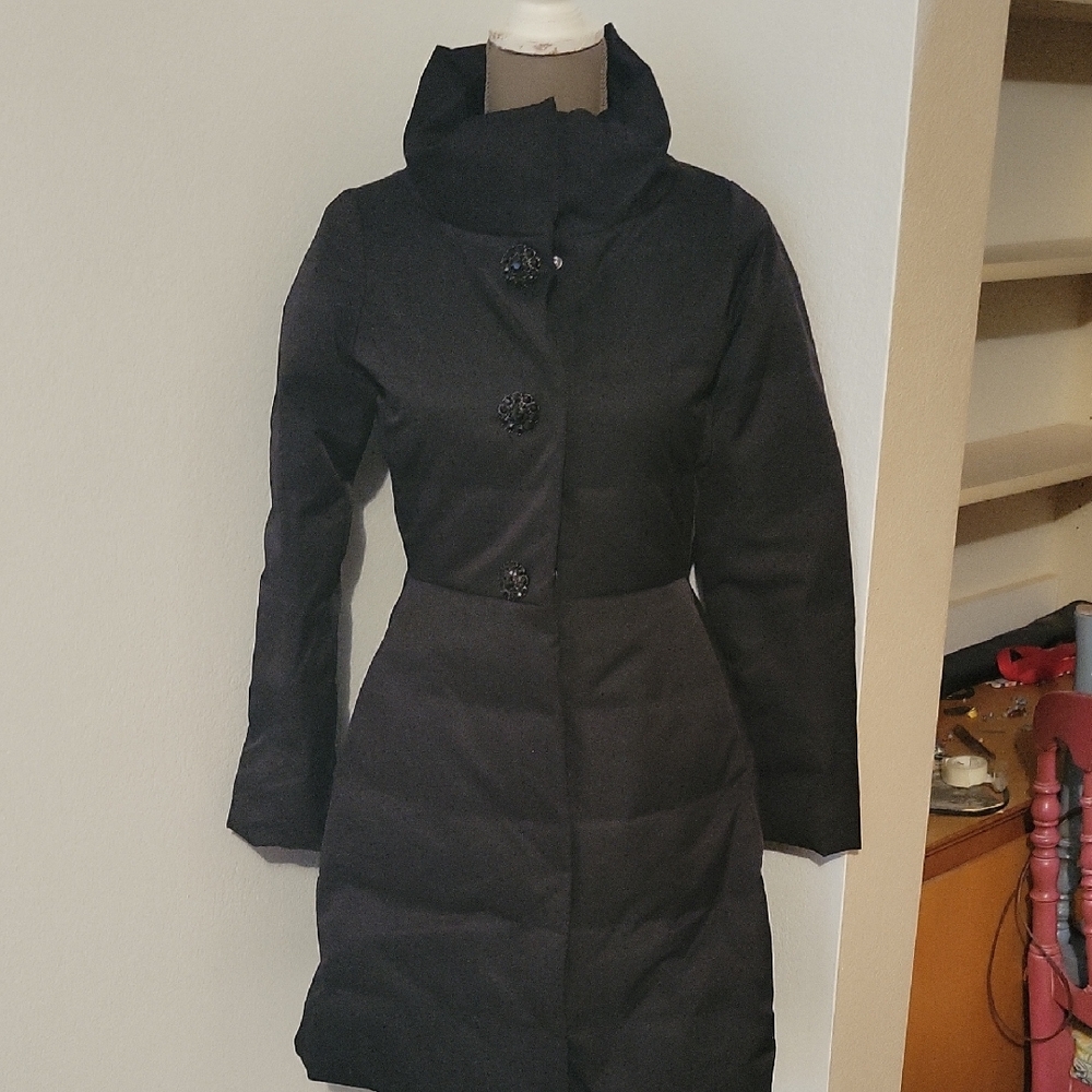 Kate Spade Elegant Black puffer Coat with High Collar & Jewelled Buttons